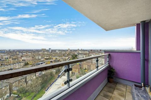 1 bedroom flat for sale, 6 Rainhill Way, London E3