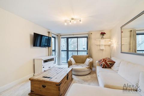 1 bedroom flat to rent, Spa Road, Bermondsey, SE16