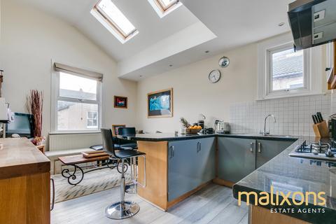 3 bedroom maisonette for sale, London CR4