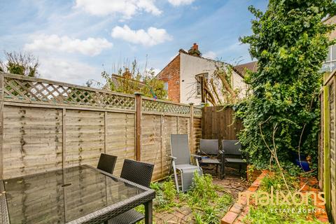 60 Heaton Road, Mitcham, CR4 2BU