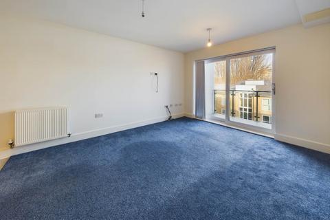 2 bedroom apartment for sale, Dickinson House, The Embankment, Nash Mills Wharf, Hemel Hempstead