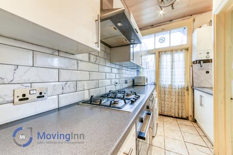 2 bedroom maisonette for sale, Hailsham Avenue, Streatham Hill, SW2