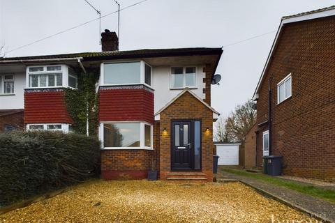 18 Chandler Road, Basingstoke, RG21 3JX