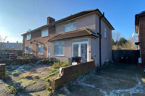 3 bedroom end of terrace house for sale, Cartwright Road, Dagenham