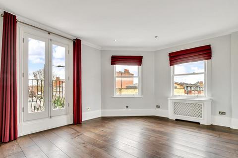 2 bedroom flat for sale, New Kings Road, London