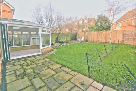 4 bedroom detached house to rent, Penrith Way, Eastbourne BN23