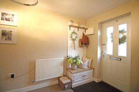 21 Centenary Way, Raunds, Wellingborough, NN9 6UL