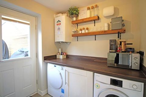 21 Centenary Way, Raunds, Wellingborough, NN9 6UL