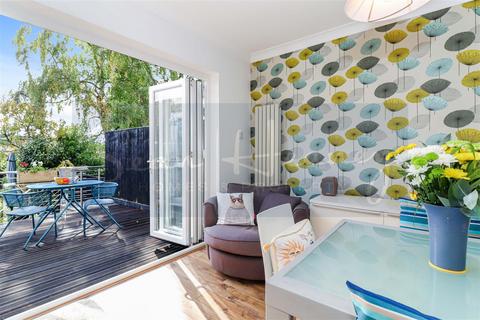 25 Tudor Road, Barnet, EN5 5NW