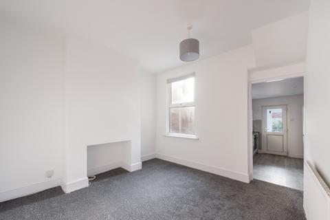 2 bedroom terraced house to rent, Worsley Road, Leytonstone, London, E11 3JN