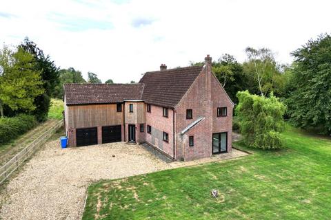 6 bedroom detached house to rent, St. James Lane, St. James South Elmham, Halesworth