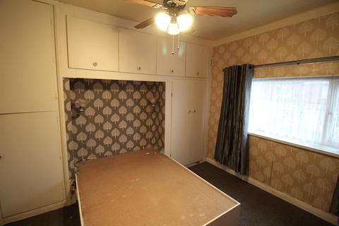 2 bedroom end of terrace house for sale, Sowerby Avenue, Blackpool FY4