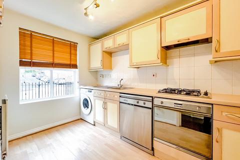 3 bedroom terraced house to rent, Wright Way, Stapleton, Bristol, Gloucestershire, BS16