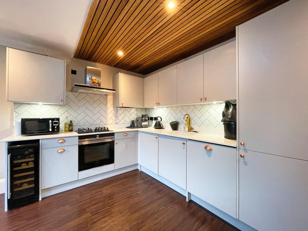 Image00033 gen Erase (4)