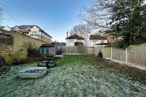 1 bedroom flat for sale, Clifftown Parade, Westcliff On Sea SS1