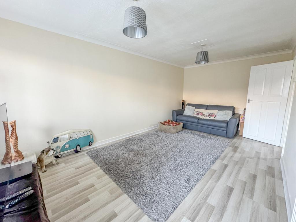 Lounge - bedroom 1