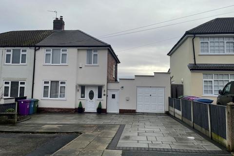 3 bedroom semi-detached house for sale, Lyndor Close, Woolton, Liverpool