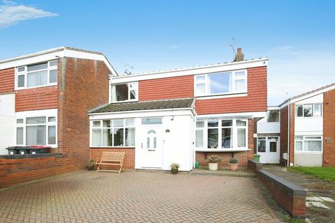 3 bedroom end of terrace house for sale, Royal Meadow Drive, Atherstone