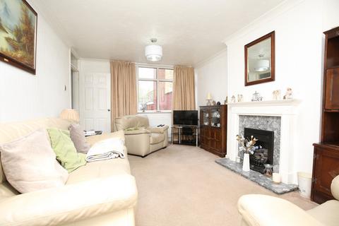 3 bedroom end of terrace house for sale, Royal Meadow Drive, Atherstone