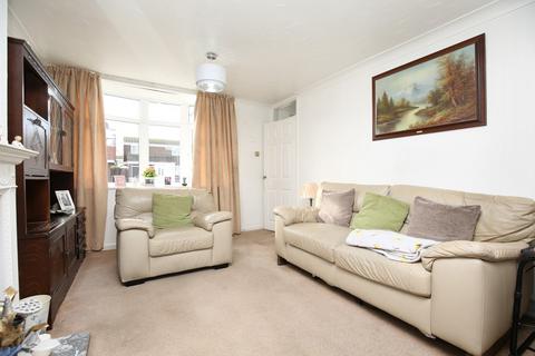 3 bedroom end of terrace house for sale, Royal Meadow Drive, Atherstone