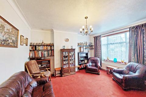 3 bedroom semi-detached house for sale, Cambridge Road, Harrow HA2