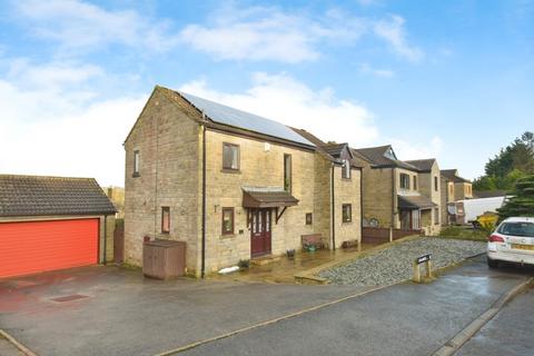 5 bedroom detached house for sale, Uplands, Keighley BD20