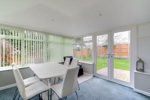 2 Blithfield Drive, Brierley Hill, DY5 2NX