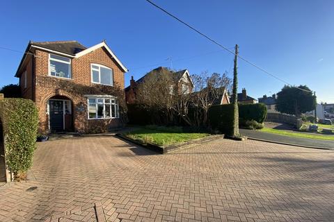 4 bedroom detached house for sale, Barrow Road, Sileby