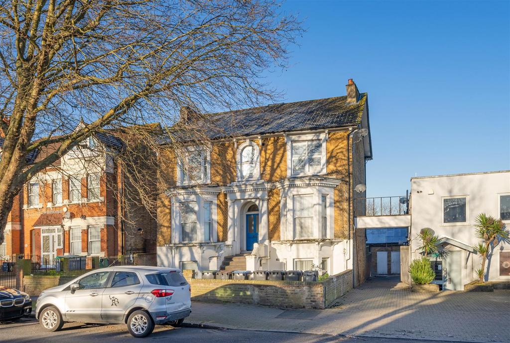 Croydon Road-9.jpg