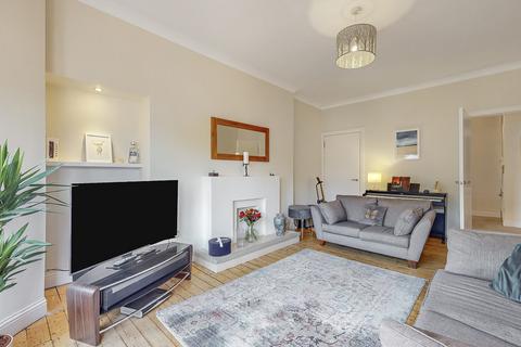 2 bedroom flat for sale, Dryburgh Gardens, Glasgow G20