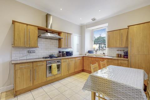 2 bedroom flat for sale, Dryburgh Gardens, Glasgow G20