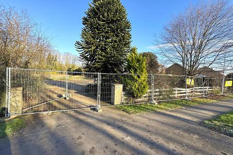 143 Corby Road, Weldon, Corby, NN17 3HU
