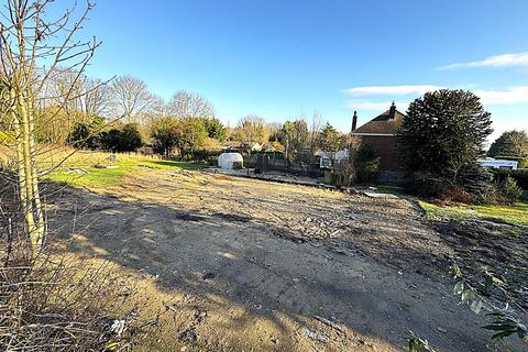 143 Corby Road, Weldon, Corby, NN17 3HU