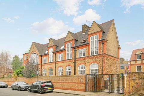 2 bedroom flat to rent, Rutland Road, London E9