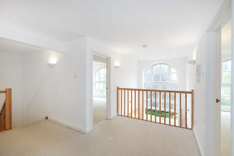 2 bedroom flat to rent, Rutland Road, London E9