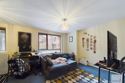 1 bedroom ground floor flat for sale, Century Court, North Sherwood Street