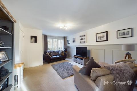 3 bedroom link detached house for sale, Sutton Crescent, Barton-under-Needwood