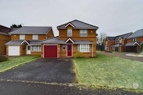 4 bedroom detached house for sale, Maple Way, Branston