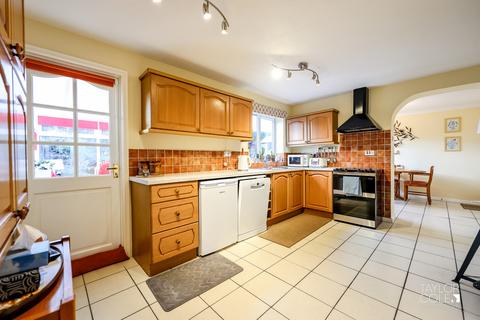 4 bedroom link detached house for sale, Adonis Close, Perrycrofts