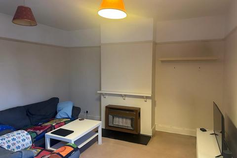 2 bedroom flat to rent, Chesterton Road, Cambridge CB4