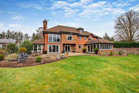 7 bedroom detached house for sale, Tudor Close, Pulborough, West Sussex