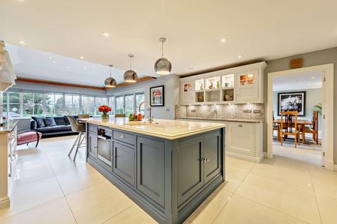 7 bedroom detached house for sale, Tudor Close, Pulborough, West Sussex