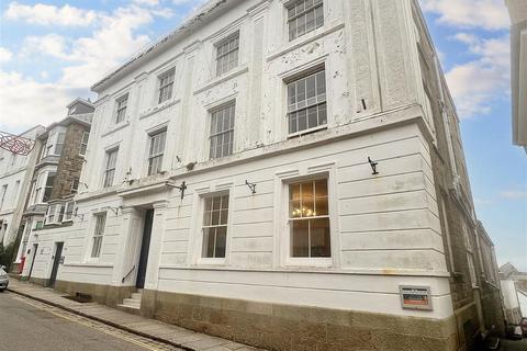 1 bedroom flat for sale, Chapel Street, Penzance. TR18