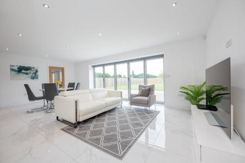 141 Barton Road, Wisbech, PE13 4TF