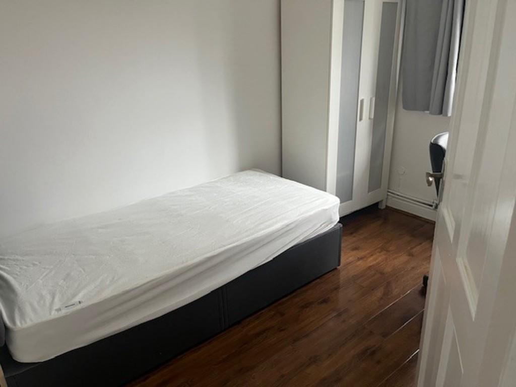 Bed 1