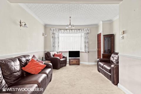 3 bedroom semi-detached house for sale, Northfield Road, Waltham Cross EN8