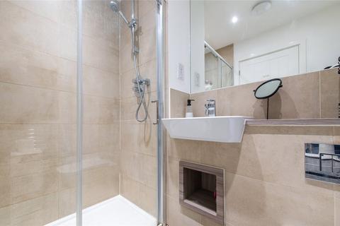 16 Chilvers Way, Northfleet, Gravesend, DA11 8GE