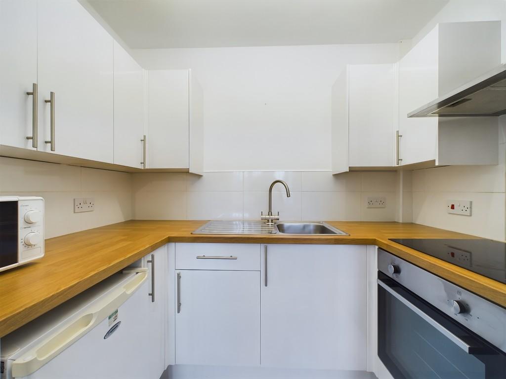 Cam02089 g0 pr0388 still001