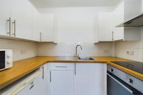 1 bedroom flat to rent, Radiant House, City Centre PL1