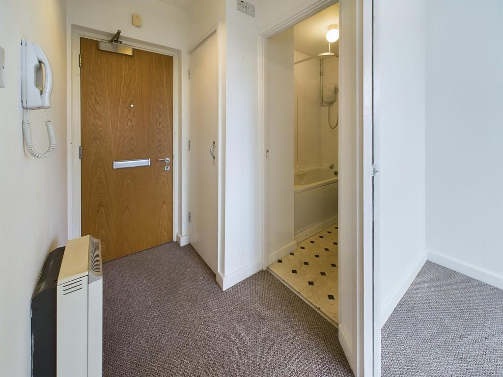 Cam02089 g0 pr0388 still003